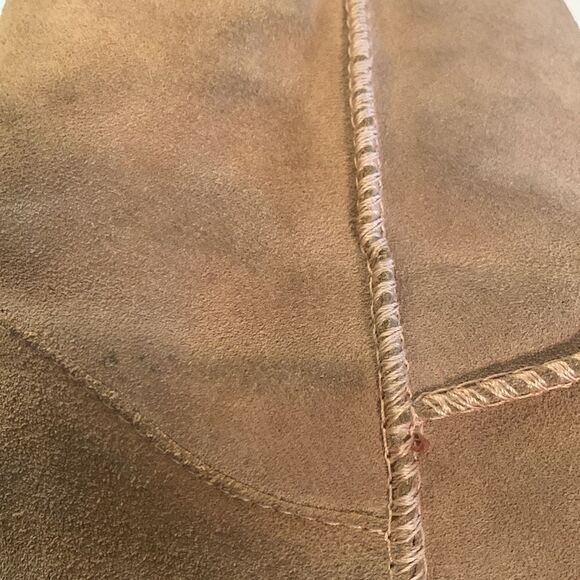 Emu Suede Light Tan Sheepskin Lined Boots preowned women’s size 8 - Picture 13 of 13